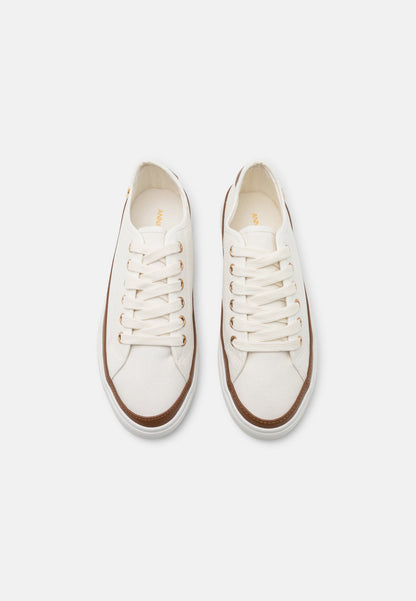  Wide Fit - Trainers