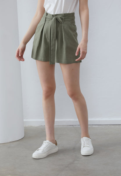 Anna Field NATURAL LINEN/VISCOSE MIX TIE WAIST SHORTS - Shorts - Olive
