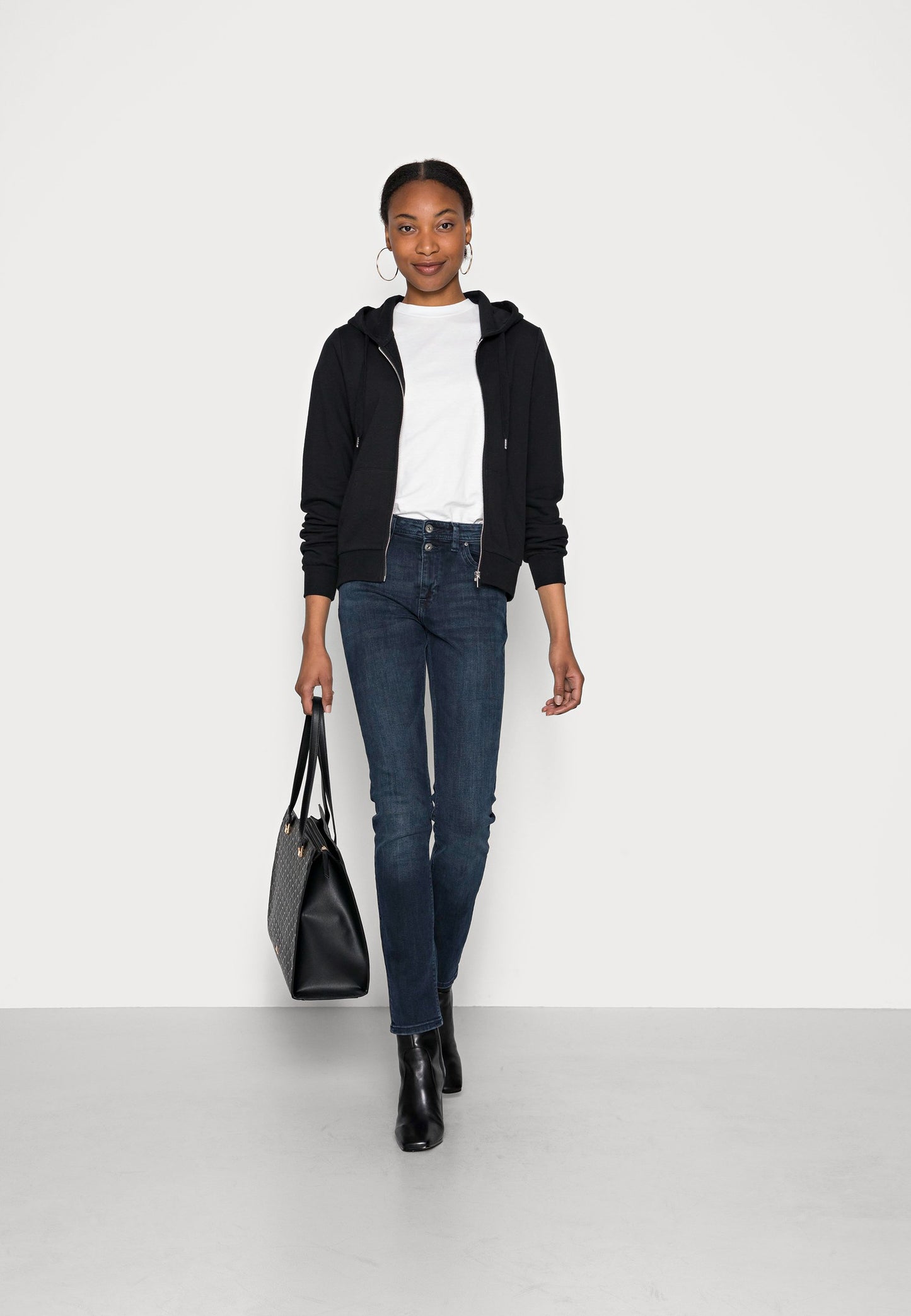 Anna Field Zip-Up Sweatshirt - Black