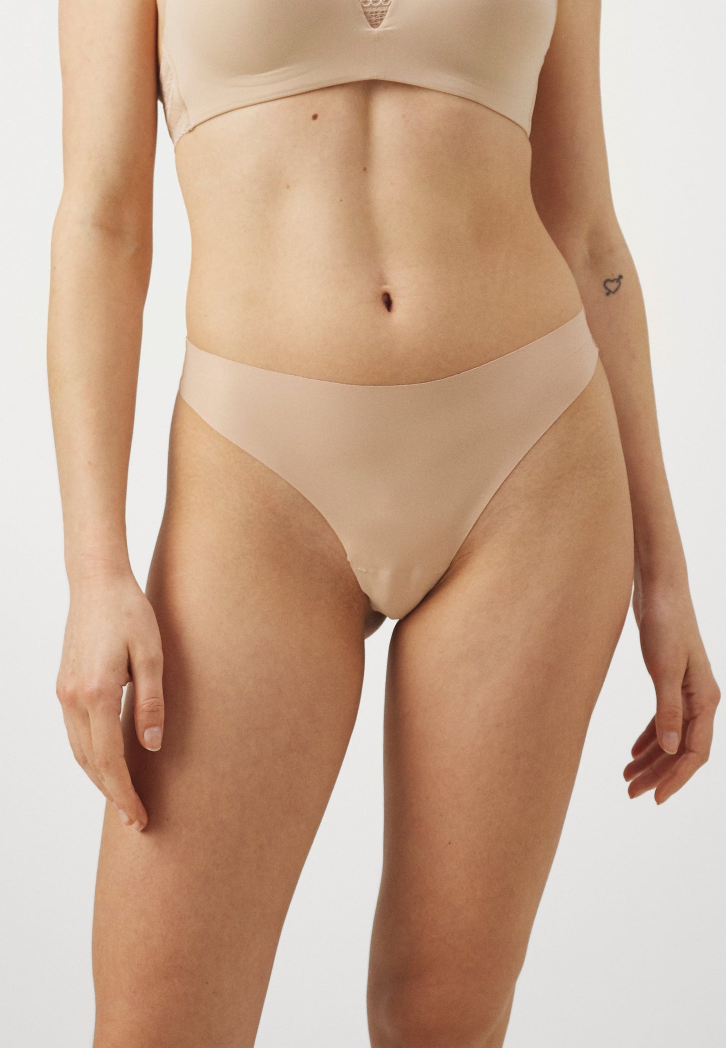 Anna Field SEAMLESS 7 PACK - Thong - Nude/black
