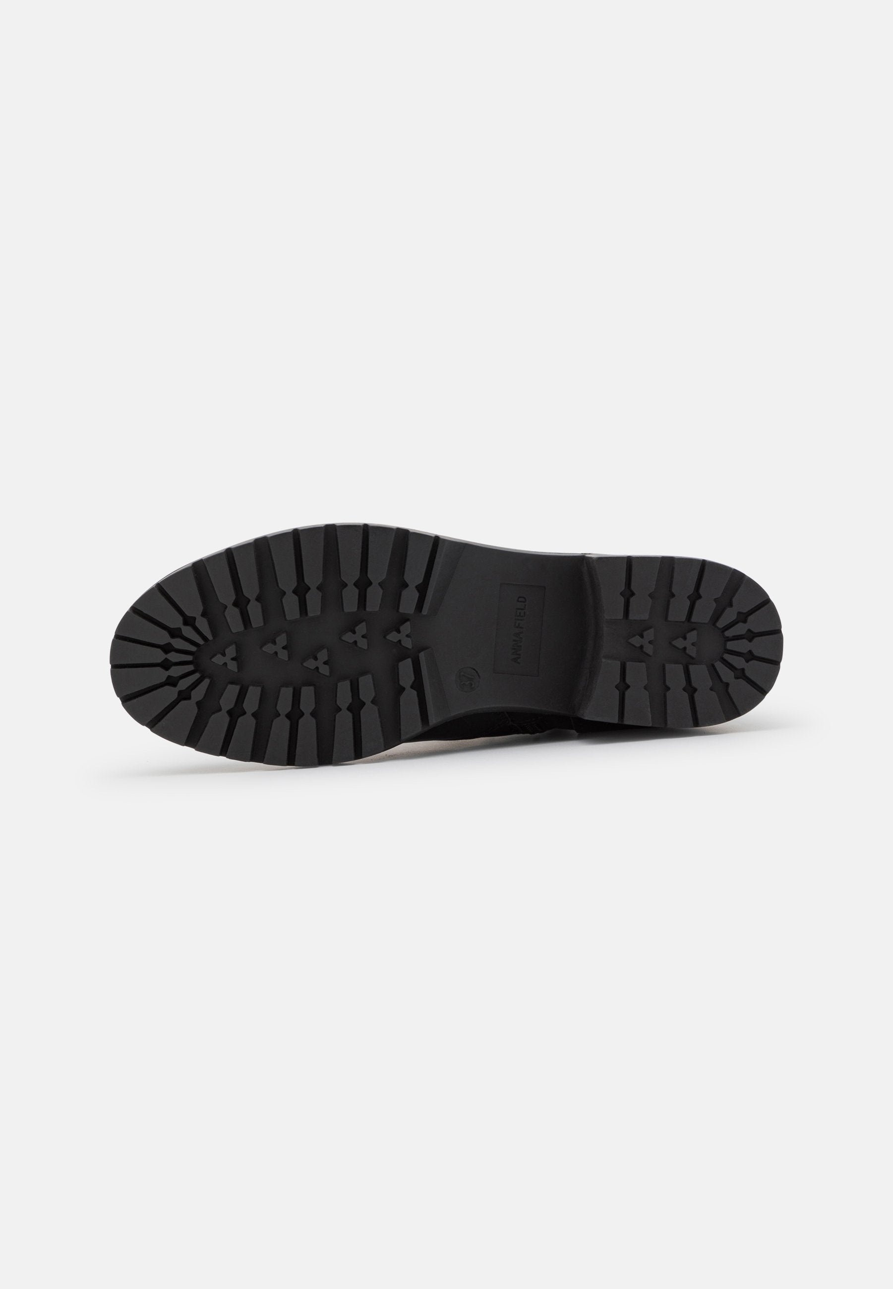  Lace-Up Ankle Boots - Black