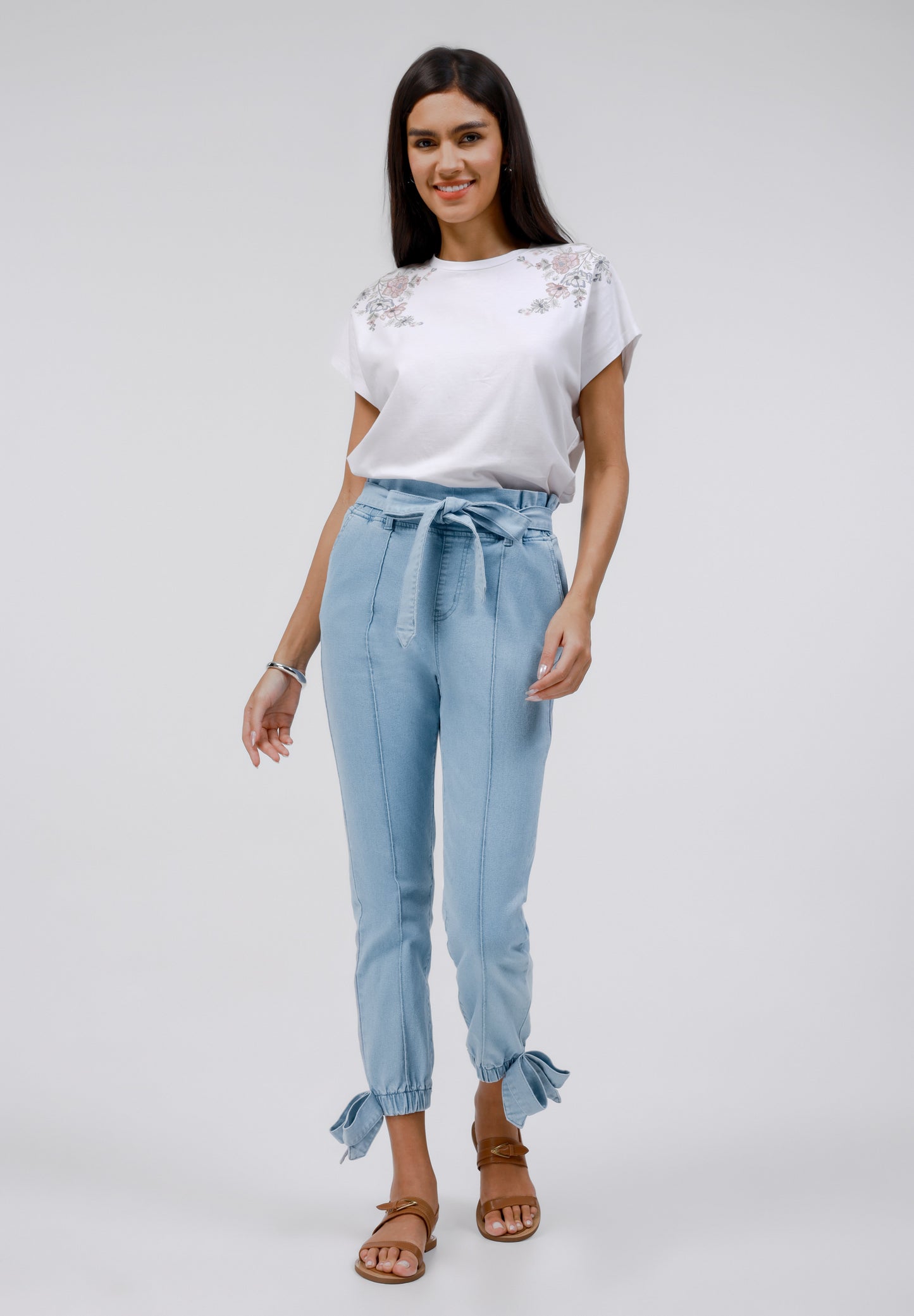Anna Field Jeans Tapered Fit - Light Blue Wash