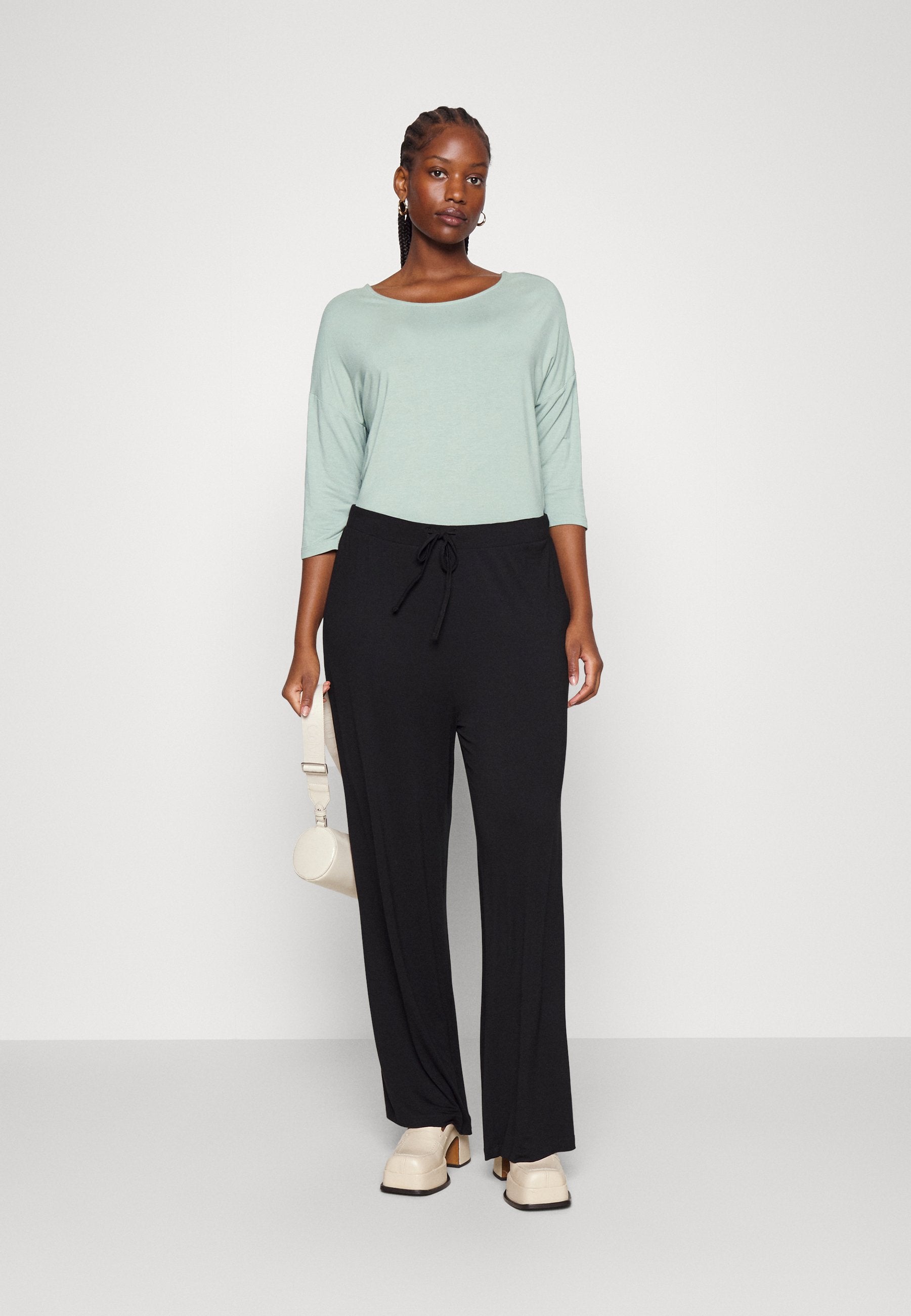  Long Sleeved Top - Light Green