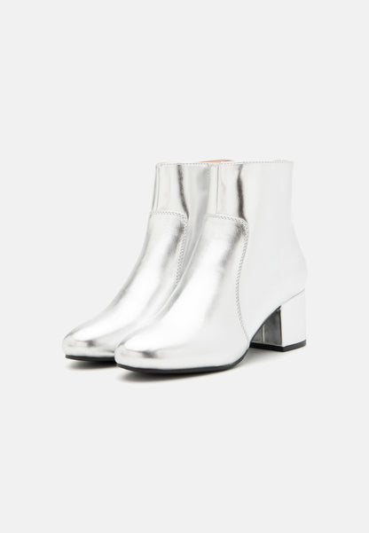  Ankle Boots - Silver