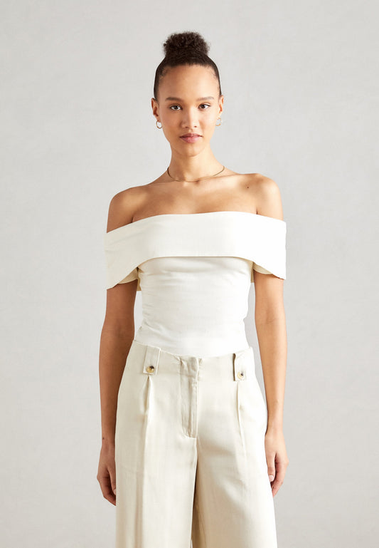 Anna Field OFF SHOULDER TOP - Basic T-shirt - Off-white