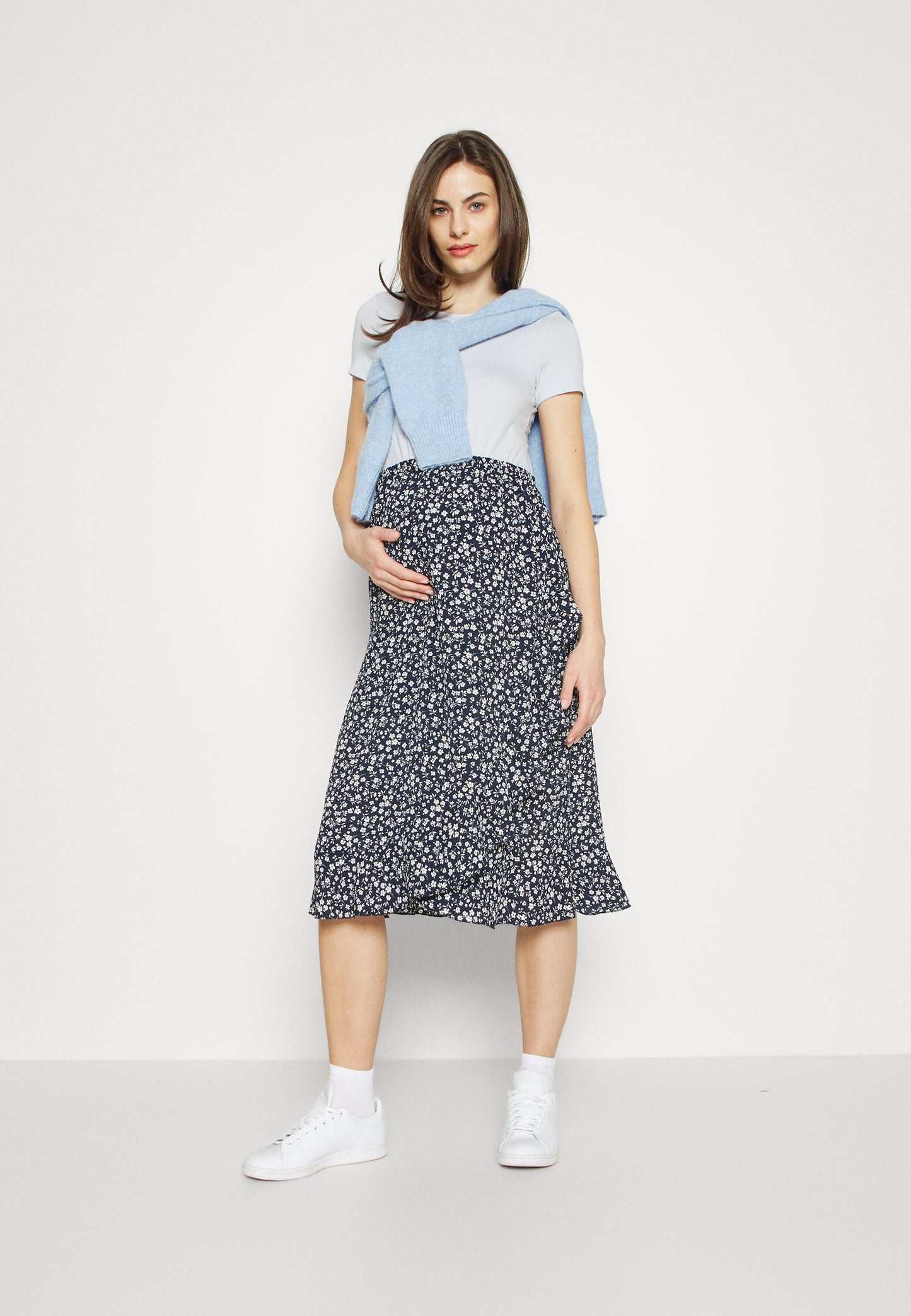  Basic T-Shirt - Light Blue