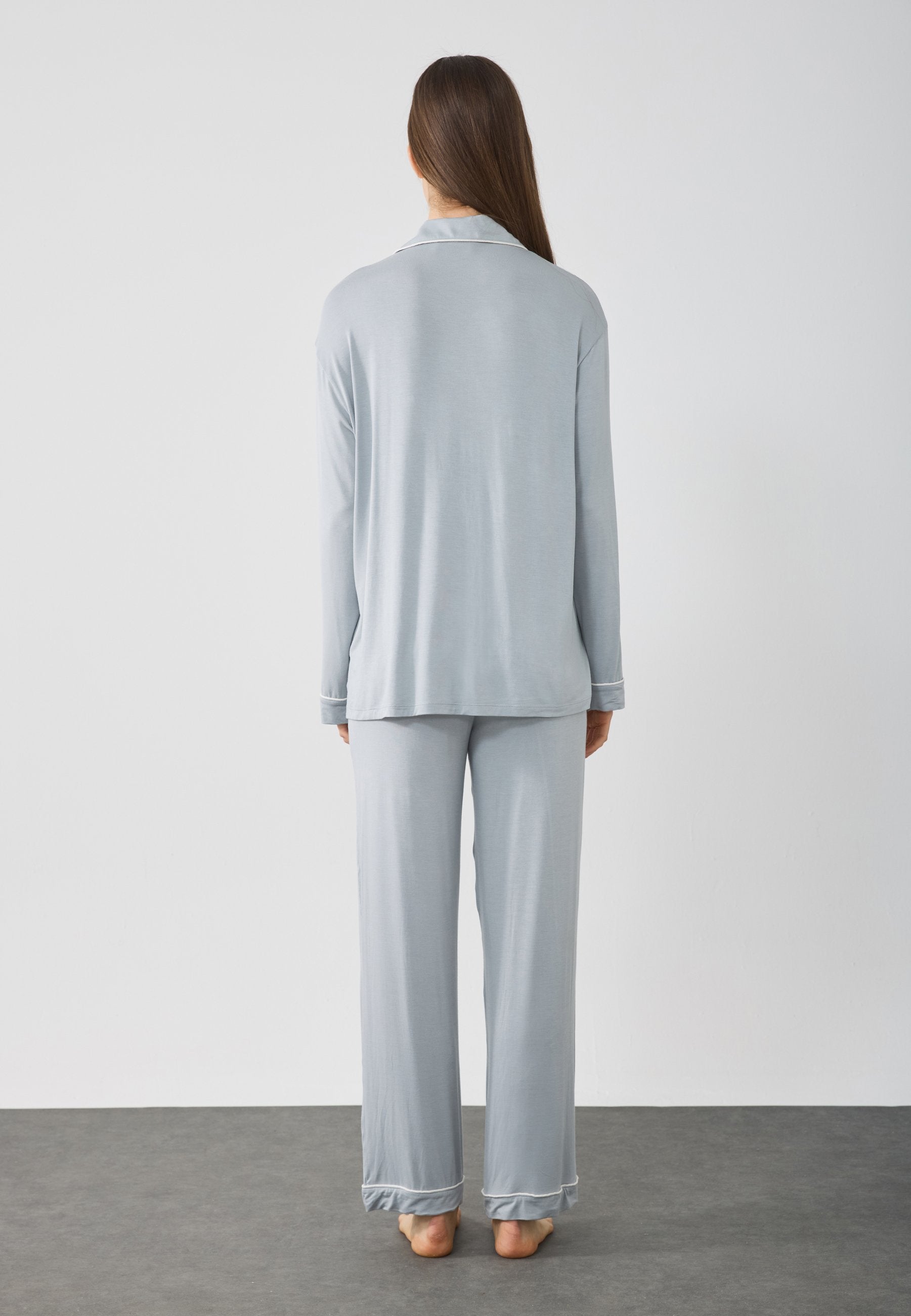  Pyjamas - Grey/white