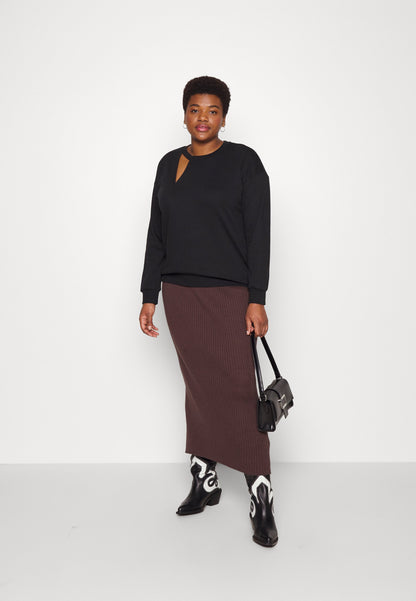  Cut Out Neck Fit - Sweatshirt -Black