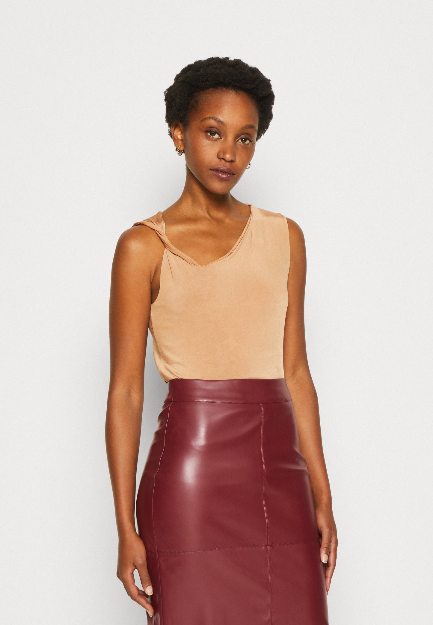 Anna Field Top - Light Brown