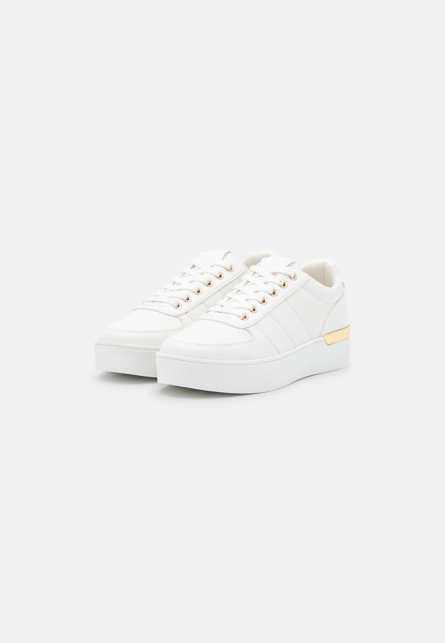 Anna Field Trainers - Trainers