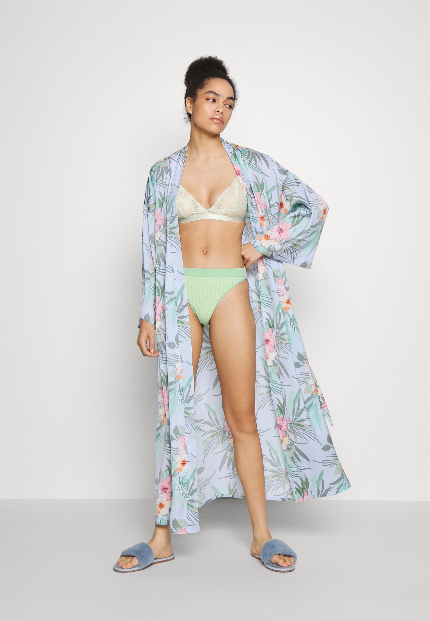 Anna Field Floral Robe - Dressing Gown