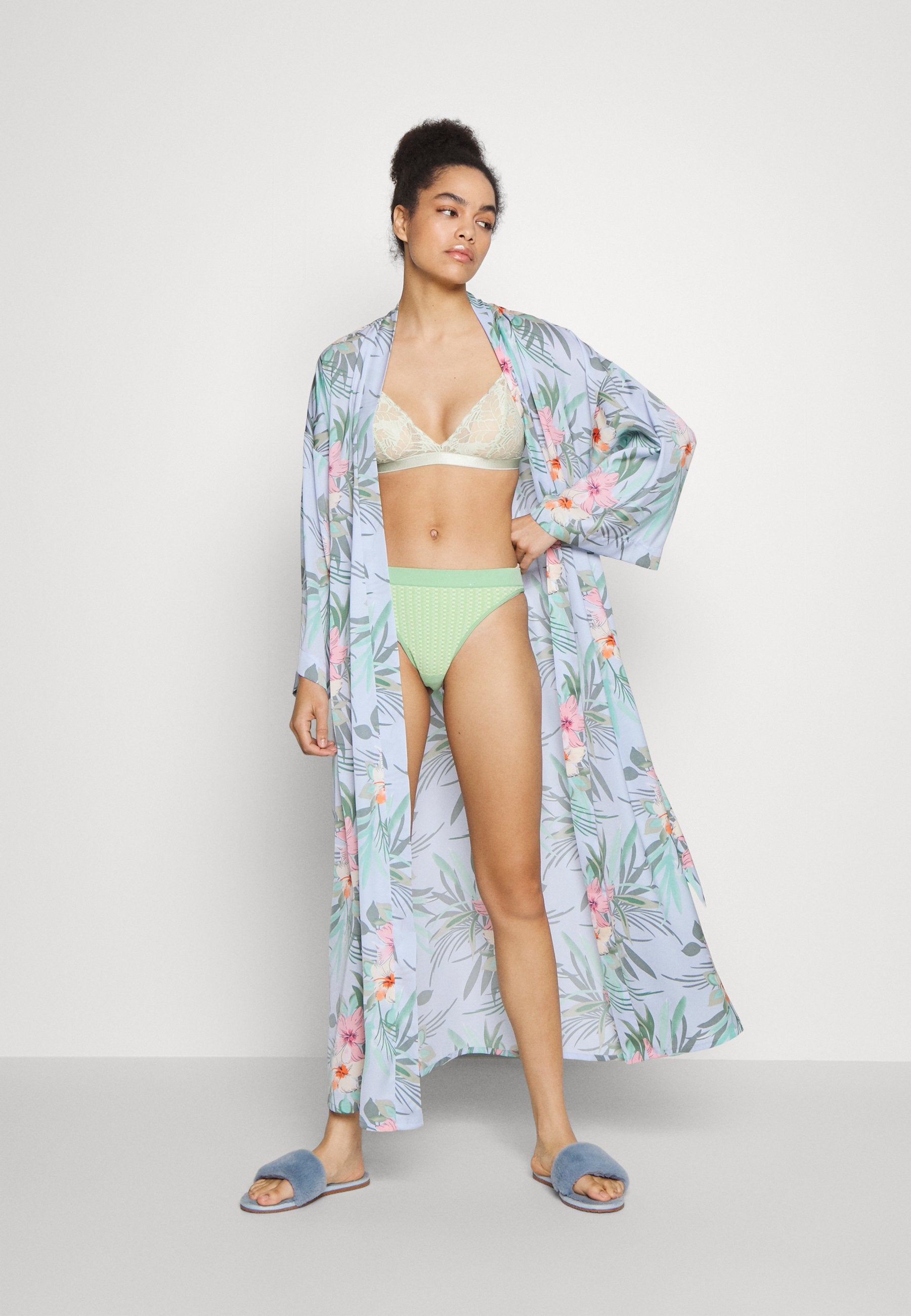 Anna Field Floral Robe - Dressing Gown