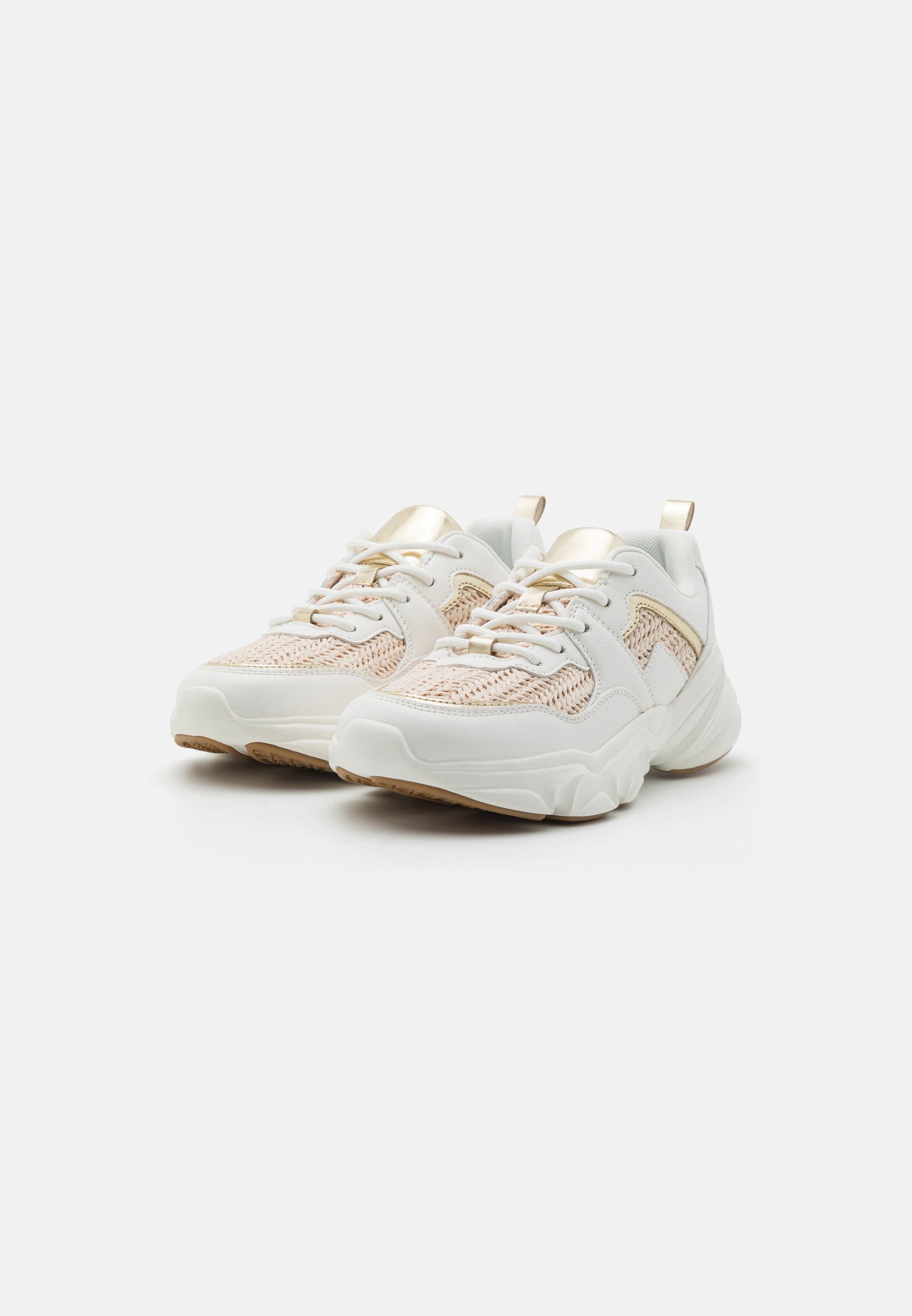 Anna Field Trainers - Trainers