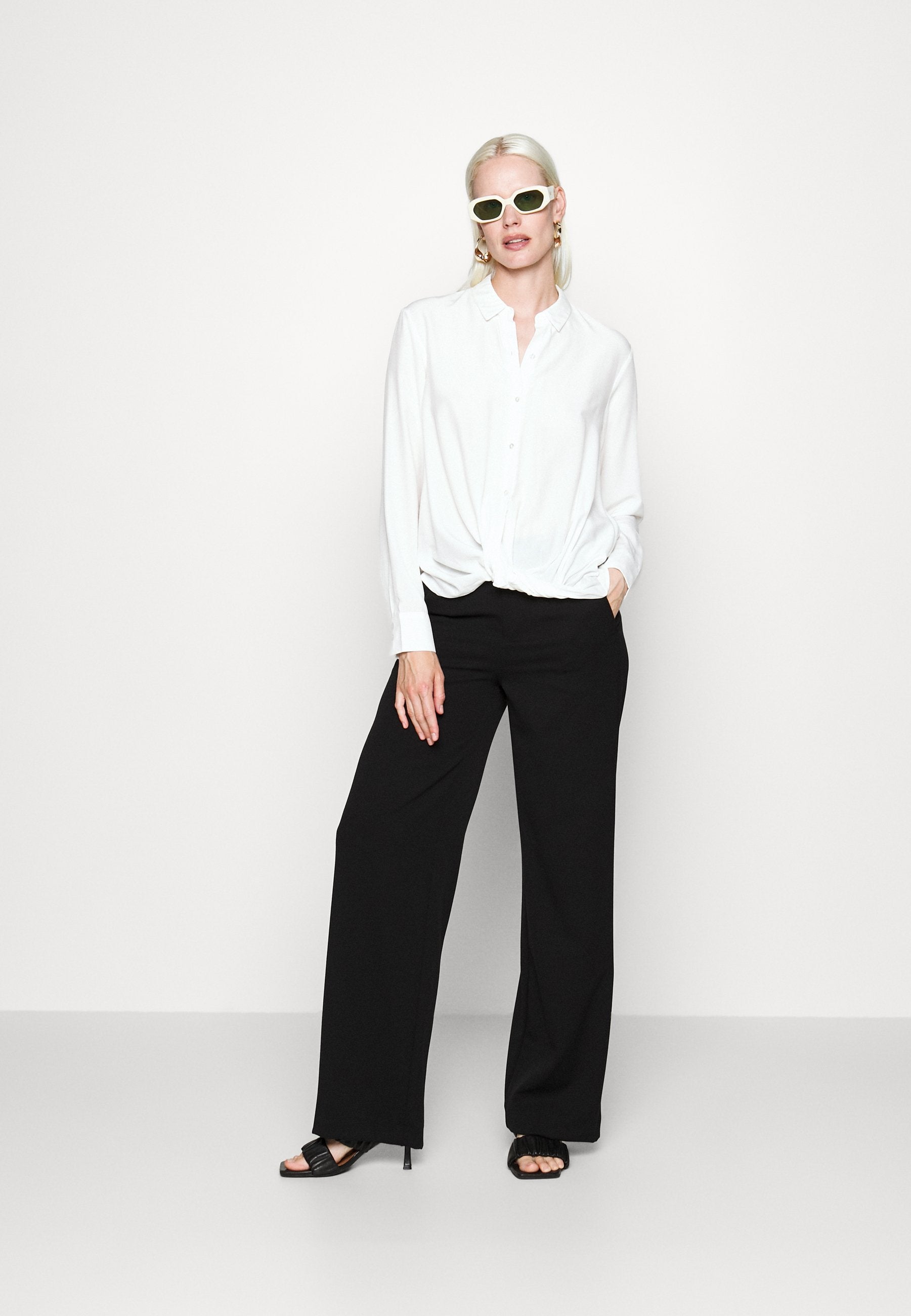  Blouse -White