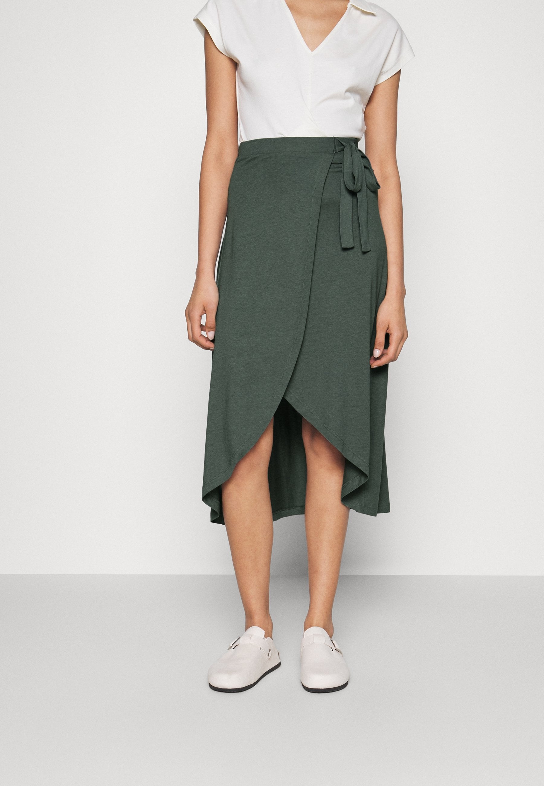 Anna Field Basic Wrap Over Midi Skirt- A-Line Skirt - Light Green