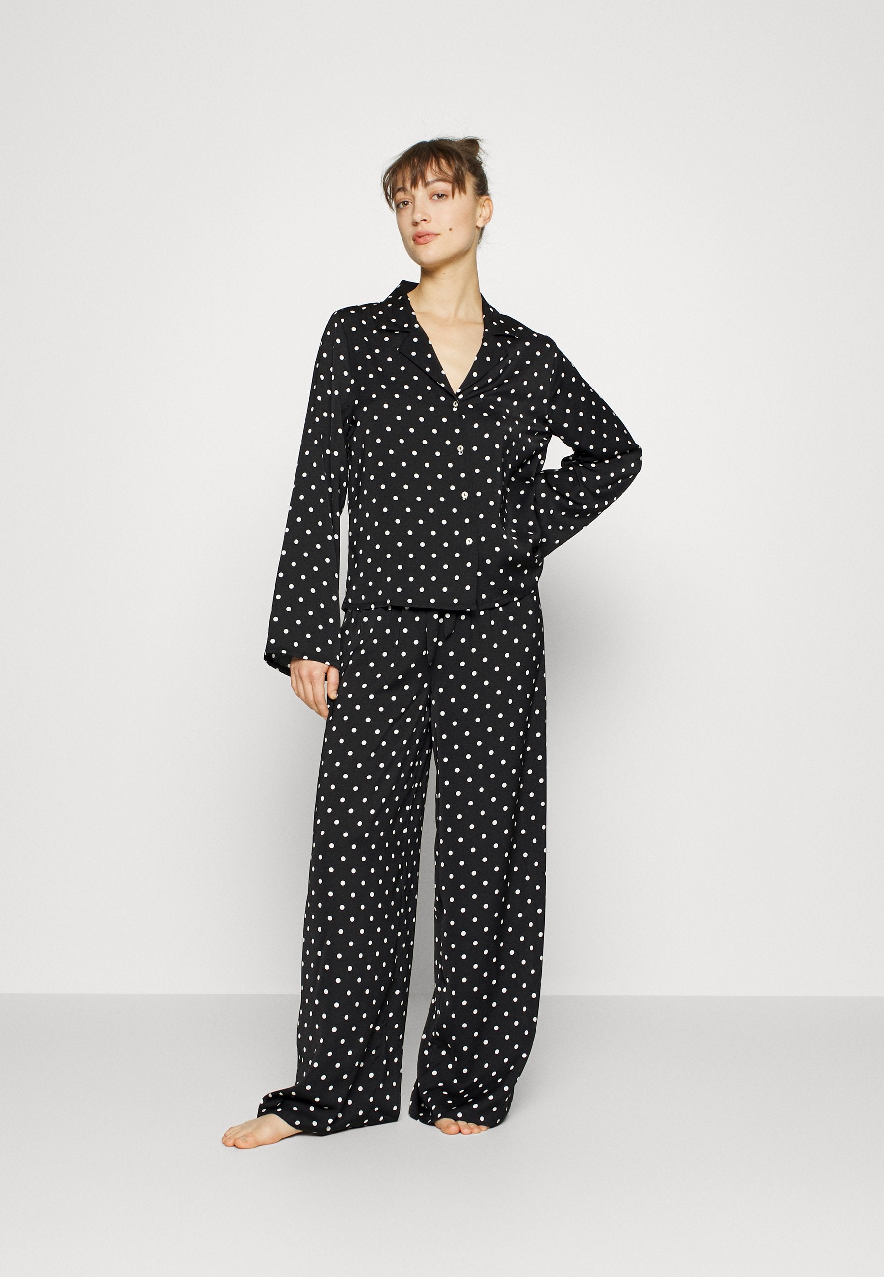 Anna Field Pyjama Set - Black/Off-White