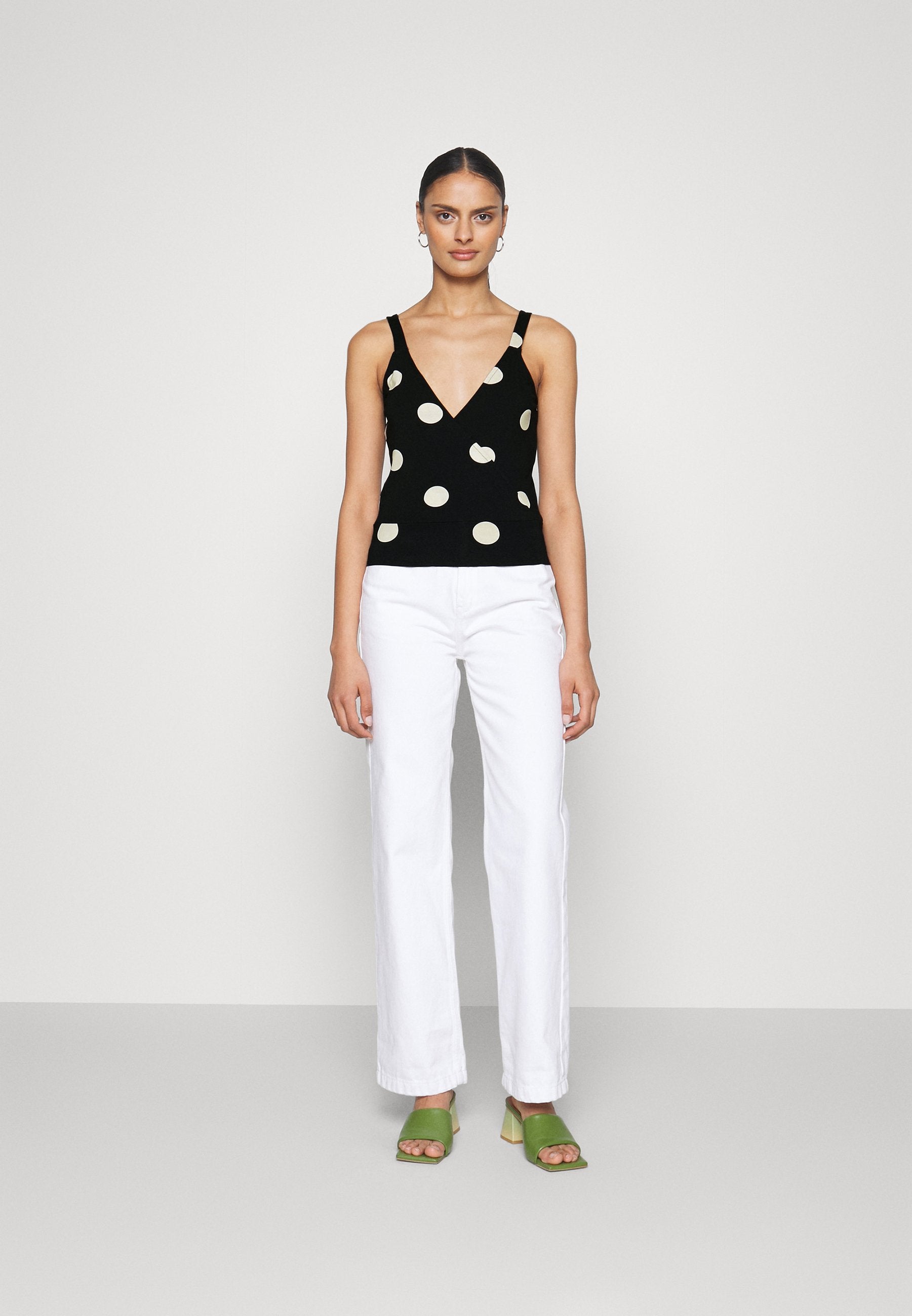 Anna Field Top - Black/White