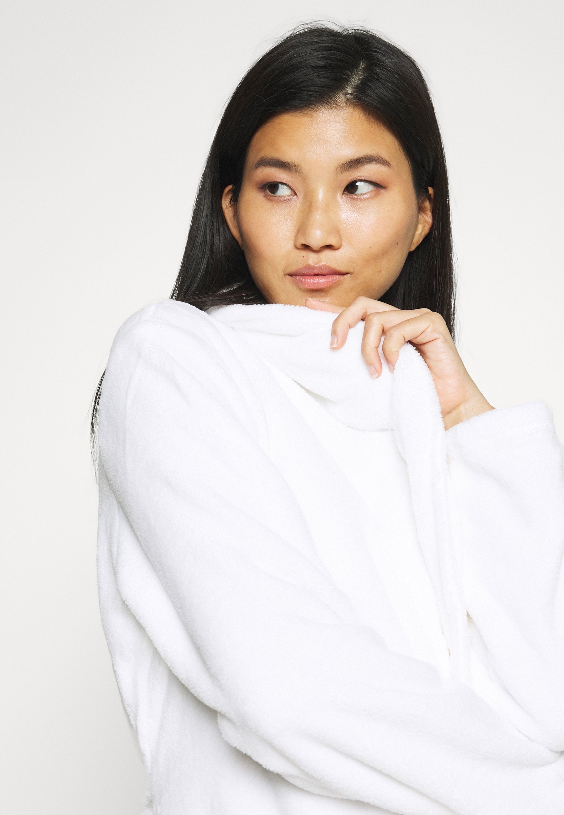 Anna Field Dressing Gown - White