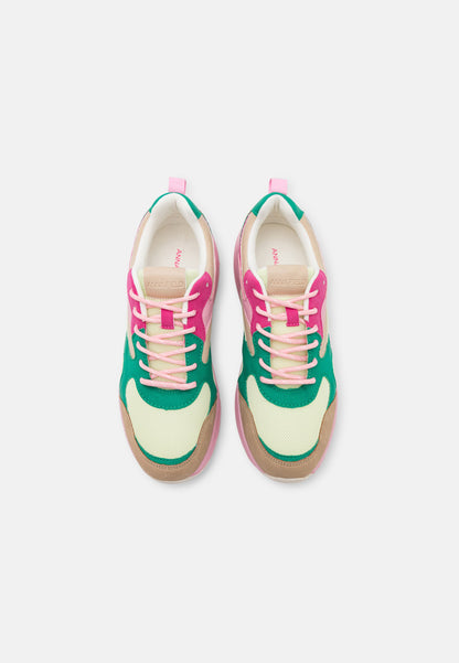  Trainers - Pink