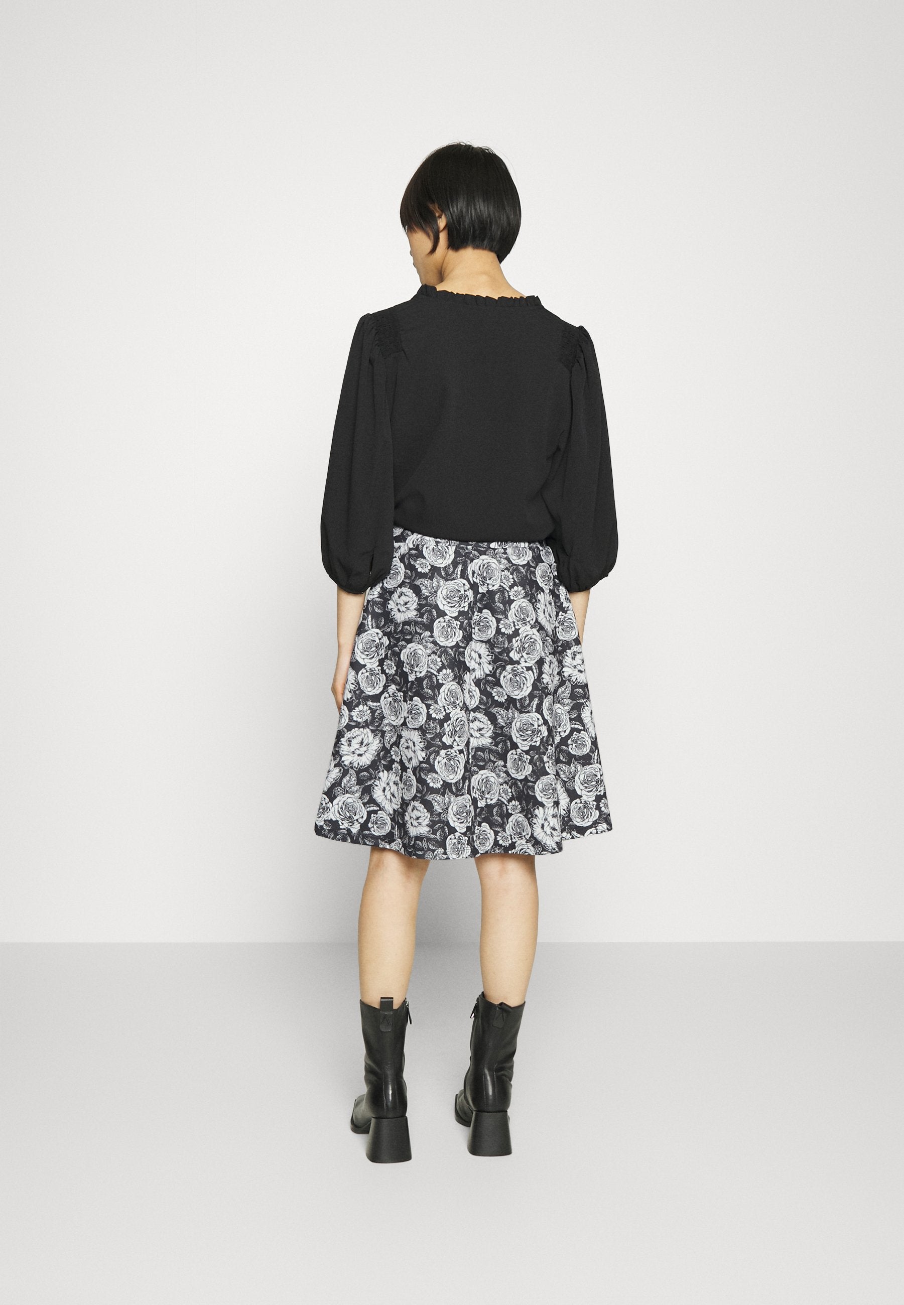  A-Line Skirt - Black/White