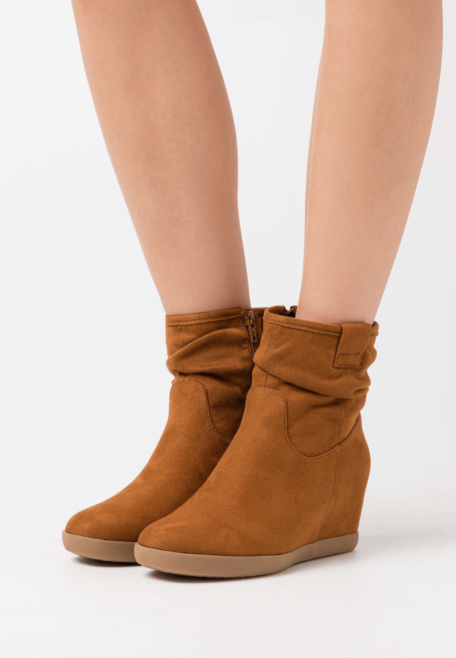 Anna Field Winter Boot - Wedge Ankle Boots - Cognac