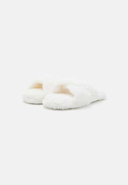 Anna Field Slippers - White