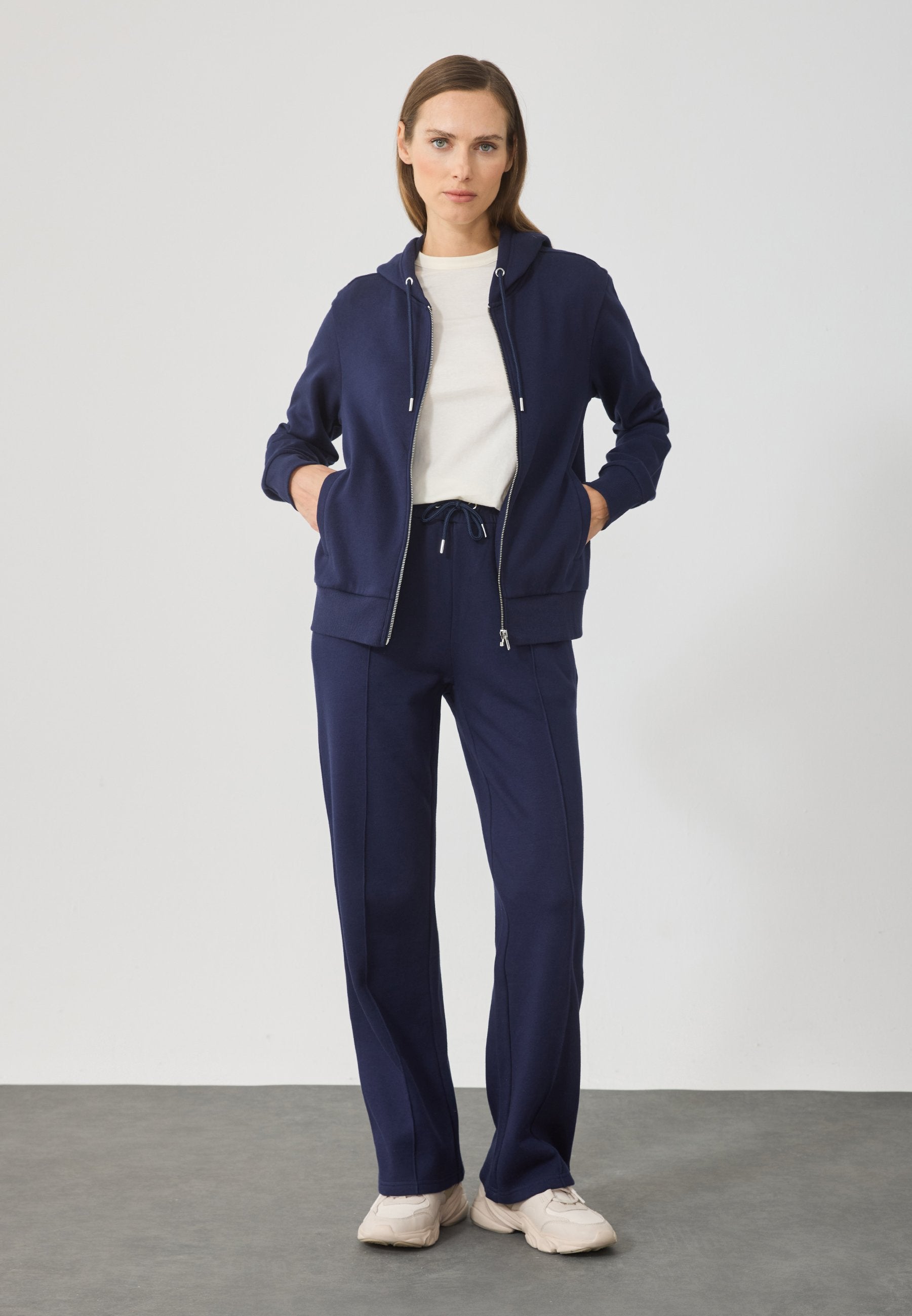 Anna Field SET - Tracksuit - 19-3815 Tcx Evening Blue